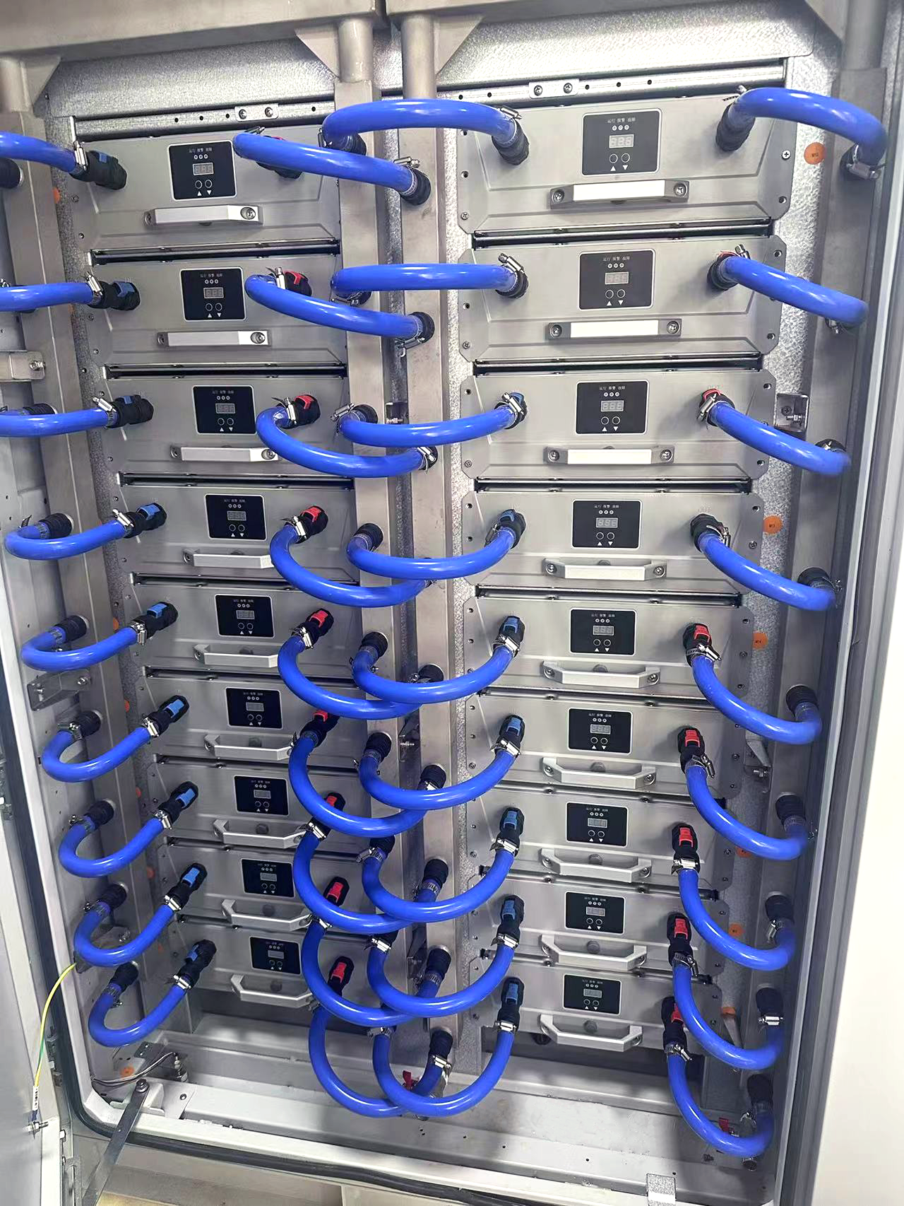 M&oacute;dulo de carregamento EV com refrigera&ccedil;&atilde;o l&iacute;quida Tonhe Technology